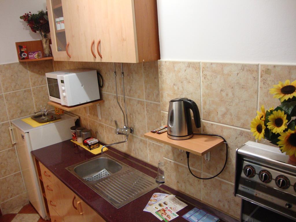 Centre Point Apartment Podgorica Room photo