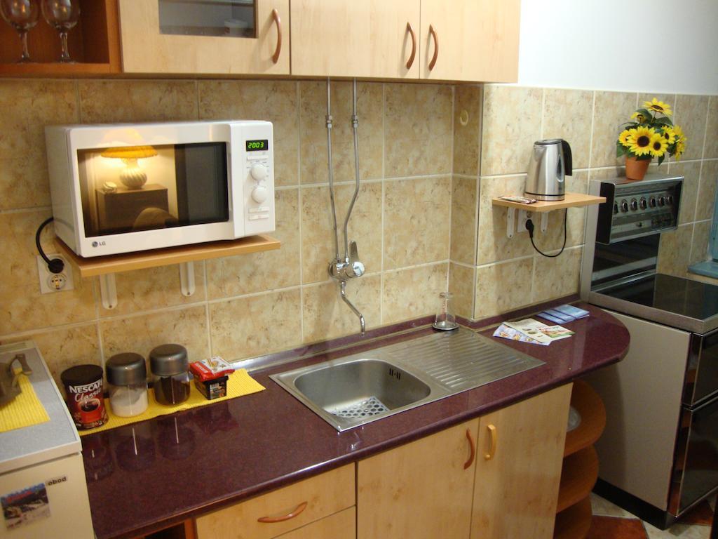 Centre Point Apartment Podgorica Room photo